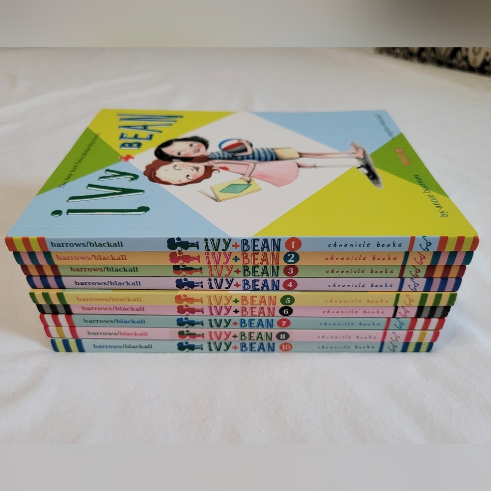 Ivy and Bean Book Set - Chronicle Books - BOOK #1 - 8 & #10, EUC